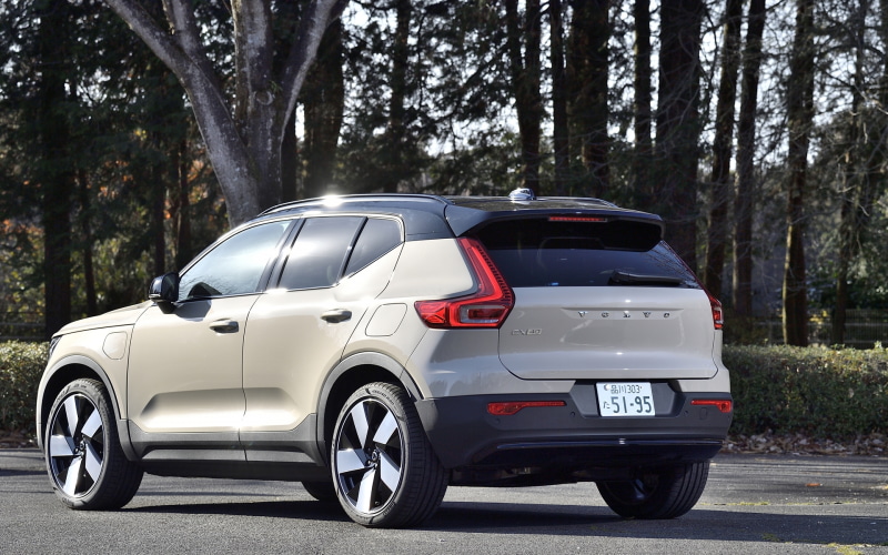 ボルボ「EX40」のツインモーター仕様でロングドライブ 上質感と