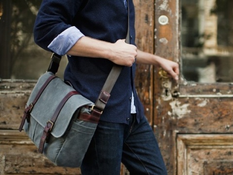 名作カメラバッグ ONA ワックスキャンバス レザー メッセンジャー