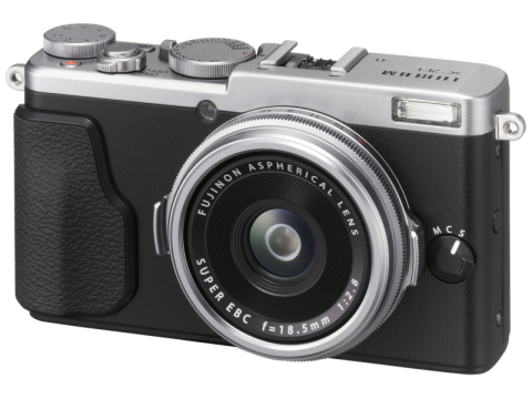APS-Cセンサーに28mm相当レンズの「FUJIFILM X70」 - デジカメ Watch Watch