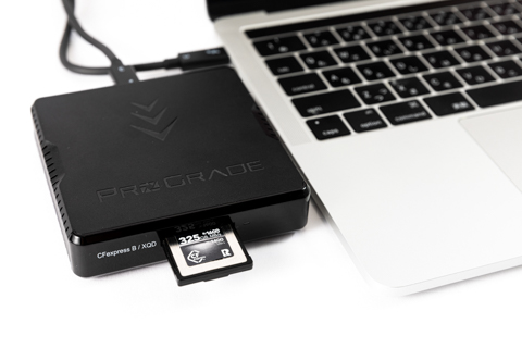 特別企画：CFexpressの最高速度を引き出すために - デジカメ Watch