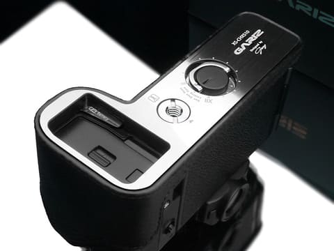 GARIZ、FUJIFILM X-S10用のレザーカメラケース - デジカメ Watch