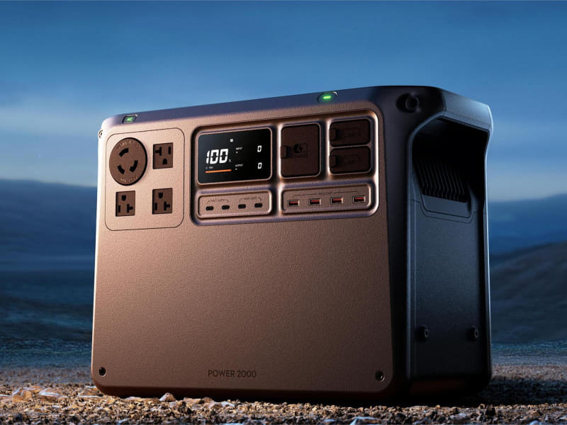 幅45cmで2,000Wh級のポータブル電源「DJI Power 2000」 - デジカメ Watch