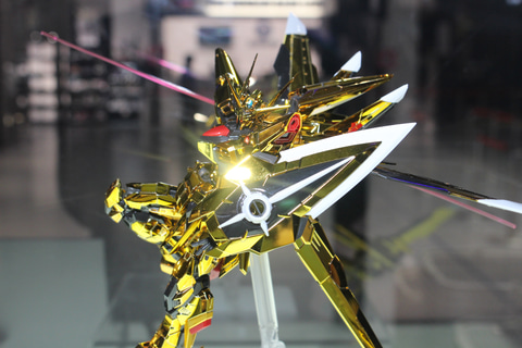 特別企画】【ガンダムベース撮り下ろし】RG 1/144 アカツキガンダム