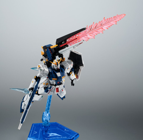 実物大νガンダム立像の「RX-93ff νガンダム」フィギュア用オプション