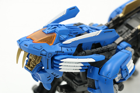 インタビュー】ゾイド「RMZ-001 ブレードライガー」＆「RMZ-002