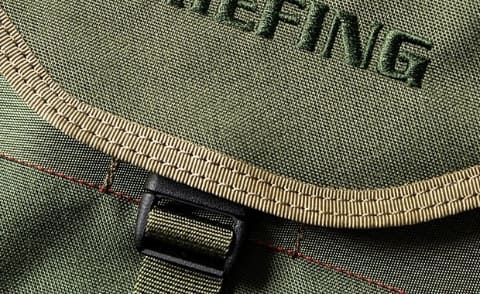 BRIEFING「FREIGHTER」からバックパック・トート・ボディバッグ