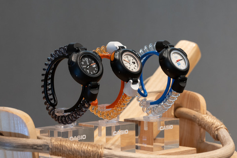 若手社員で開発 カシオのサウナ用「サ時計」はなぜ生まれたか