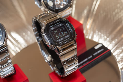 G-SHOCK、フルメタル3機種にブラックベゼルのモノトーン - Impress Watch