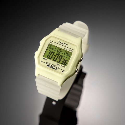ぜんぶ光る腕時計「TIMEX 80 GLOW IN THE DARK」日本限定復刻