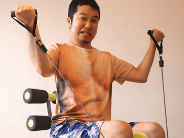 フジ医療器、1分間座るだけで腹筋約20回の効果がある「体幹トレーナー