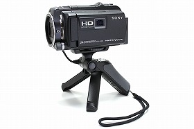 ハンディカム「HDR-PJ800」をいつも持ち歩き中 - ケータイ Watch Watch