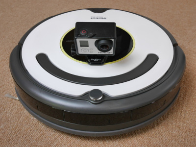 年末大掃除に、かしこい！かわいい！助っ人「ルンバ」 - ケータイ