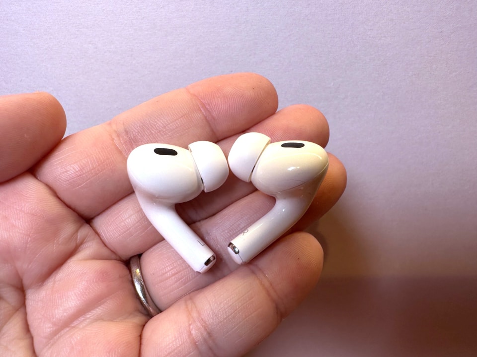 23日発売！ 「AirPods Pro（第2世代）」を試して分かった、秀逸な機能