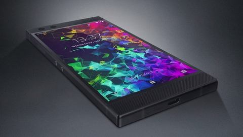 防水対応になった世界最高性能ゲーミングスマホ「Razer Phone 2」 - PC