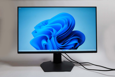 Hothotレビュー】近距離の撃ち合い/遠距離の索敵を有利に。32型4K