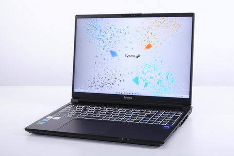 これはもはやデスクトップ。Core Ultra 7 255HX搭載ノートが叩き出した