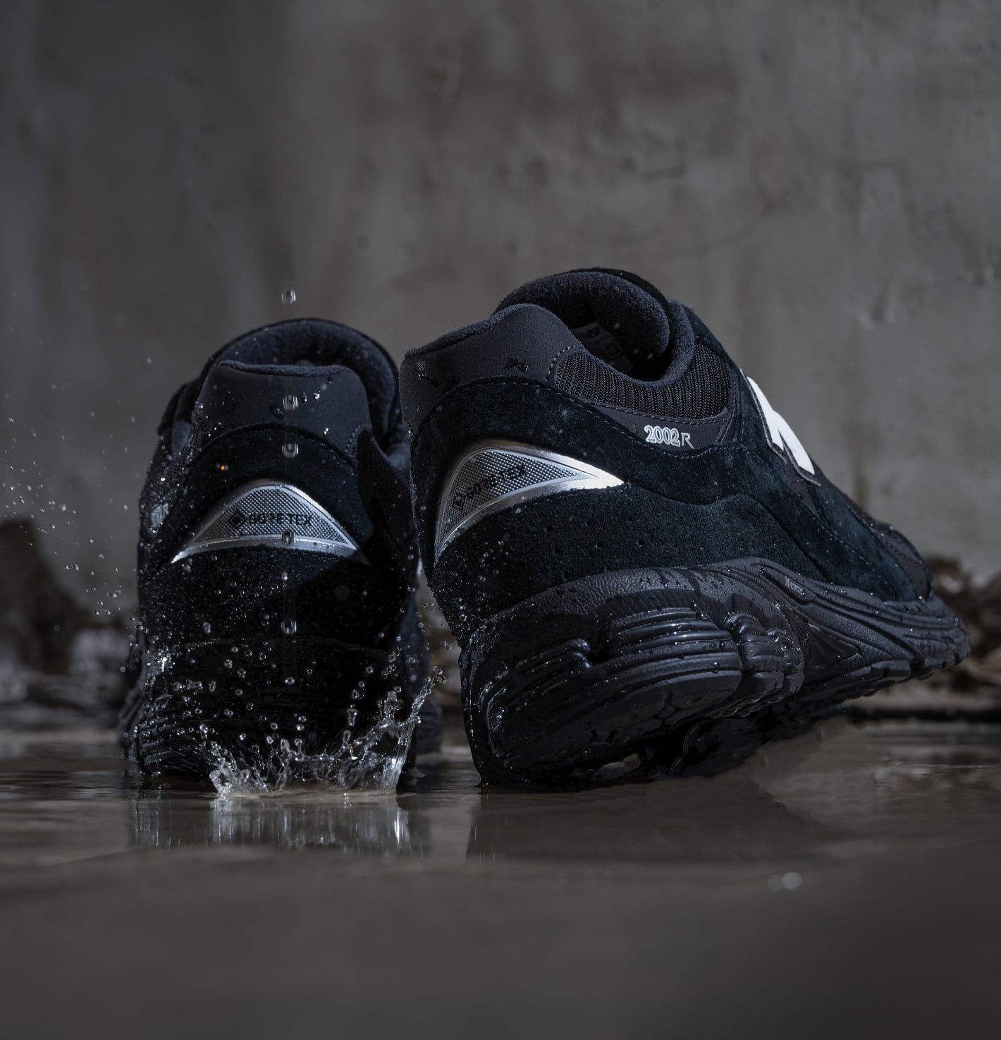 New Balance M2002RXX | atmos（アトモス） 公式オンラインストア