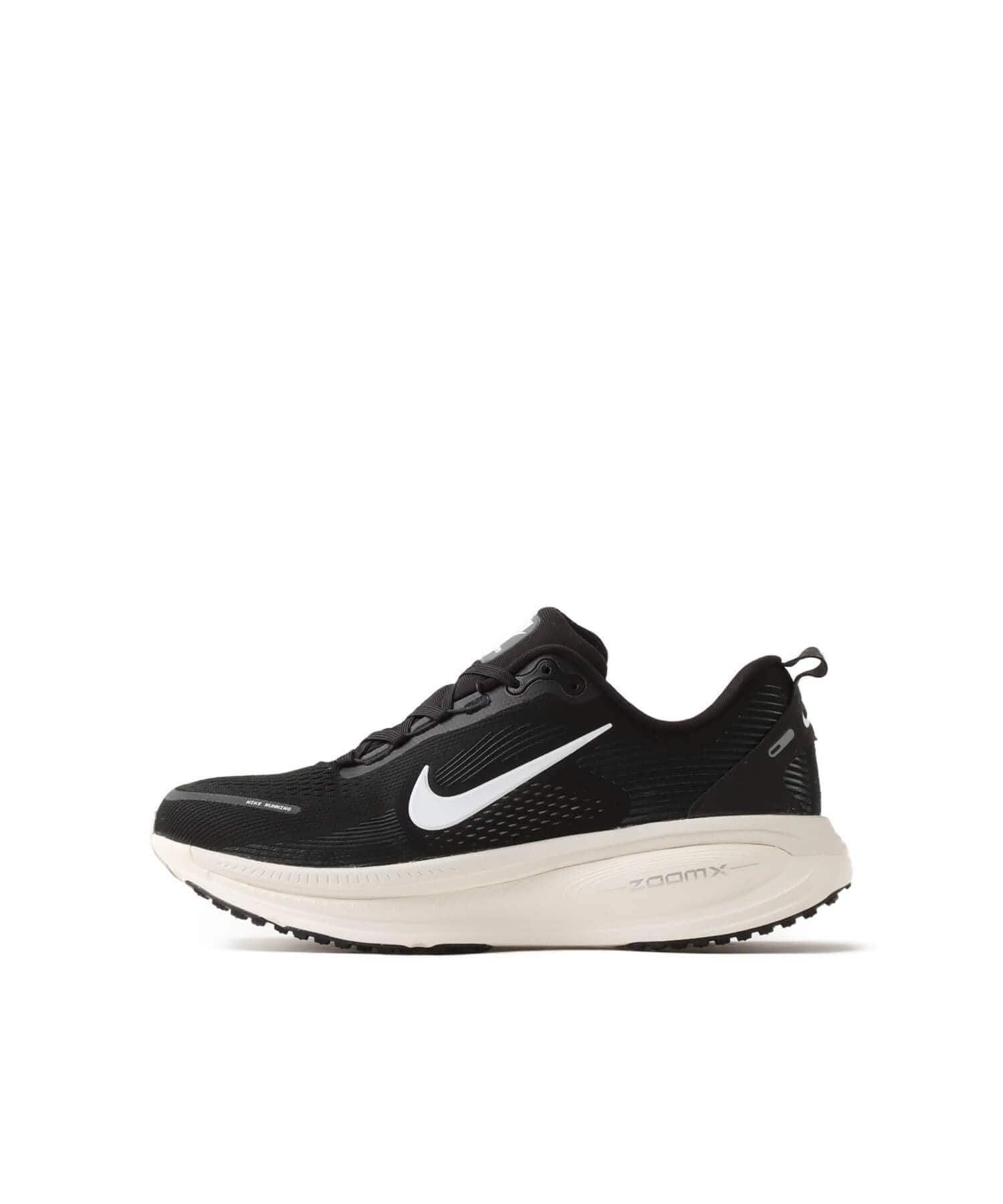 NIKE VOMERO 18 BLACK/SUMMIT WHITE-COCONUT MILK（ナイキ ズーム