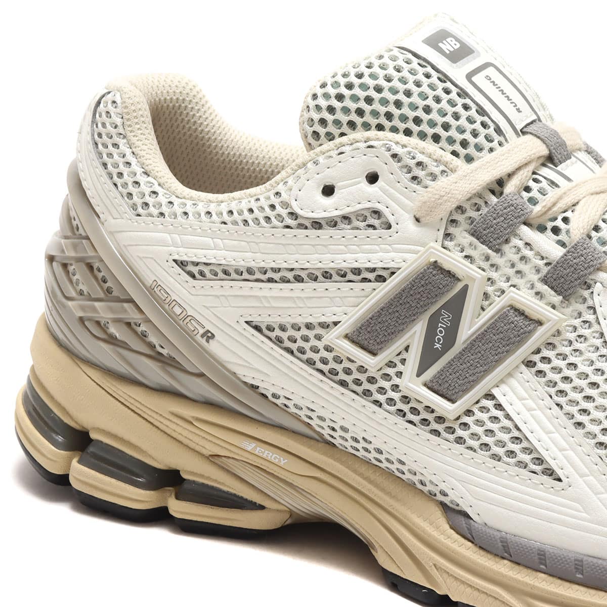 New Balance M1906RP SILVER/GRAY （ニューバランス M1906RP-グレー