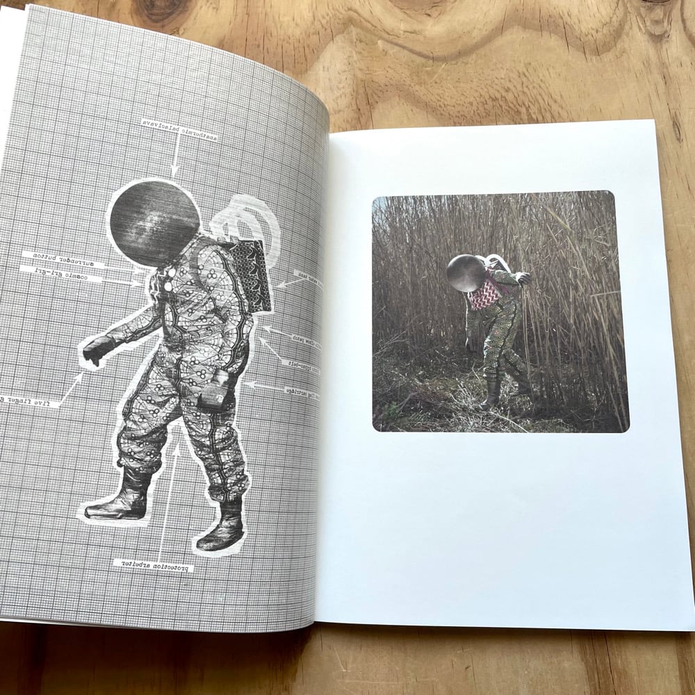 Cristina de Middel サイン入り The Afronauts Cristina De Middel