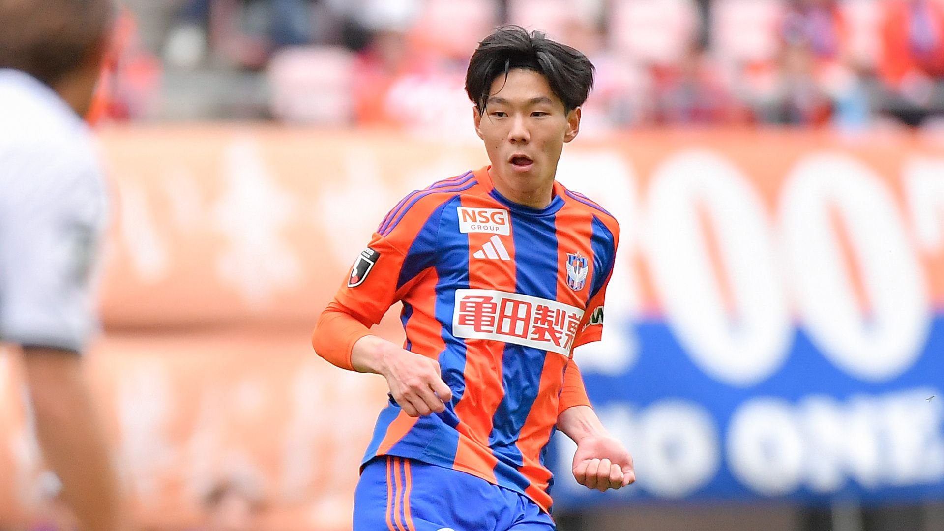 セルティック関心報道の新潟DF稲村隼翔、海外移籍に向けてチーム離脱