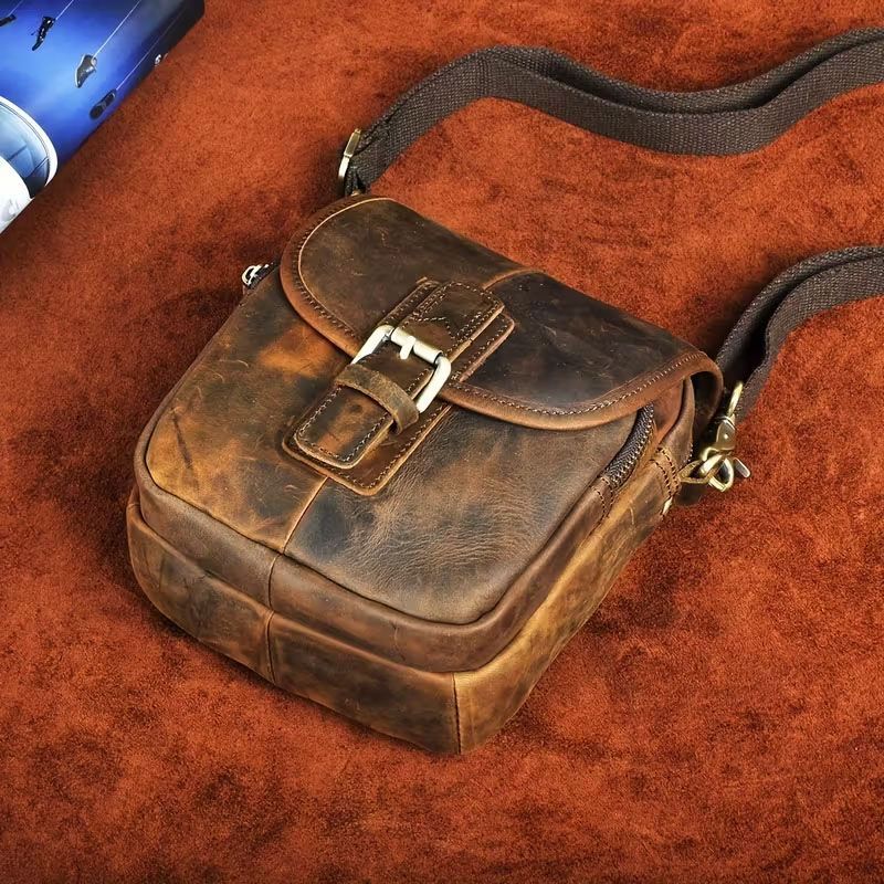 ショルダーバッグ メンズ 本革 斜めがけ 縦型 レザー 牛革 バッグ
