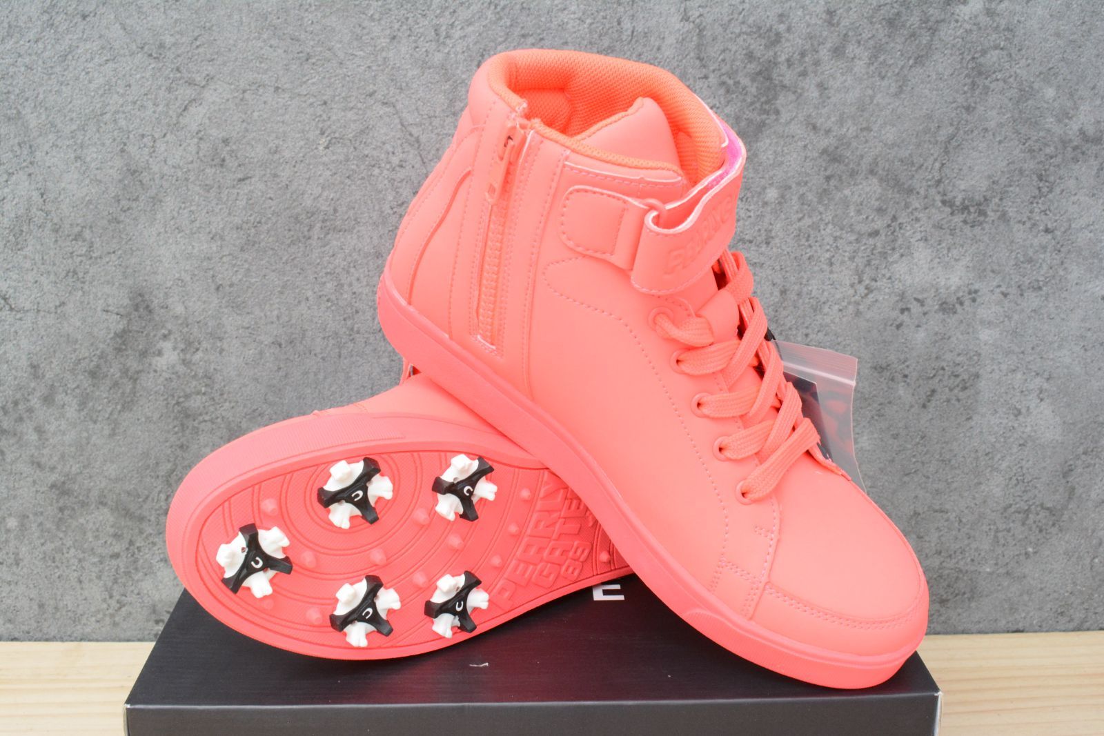 未使用 パーリーゲイツ 22.5 ゴルフシューズ レザー ロゴ ピンク 未