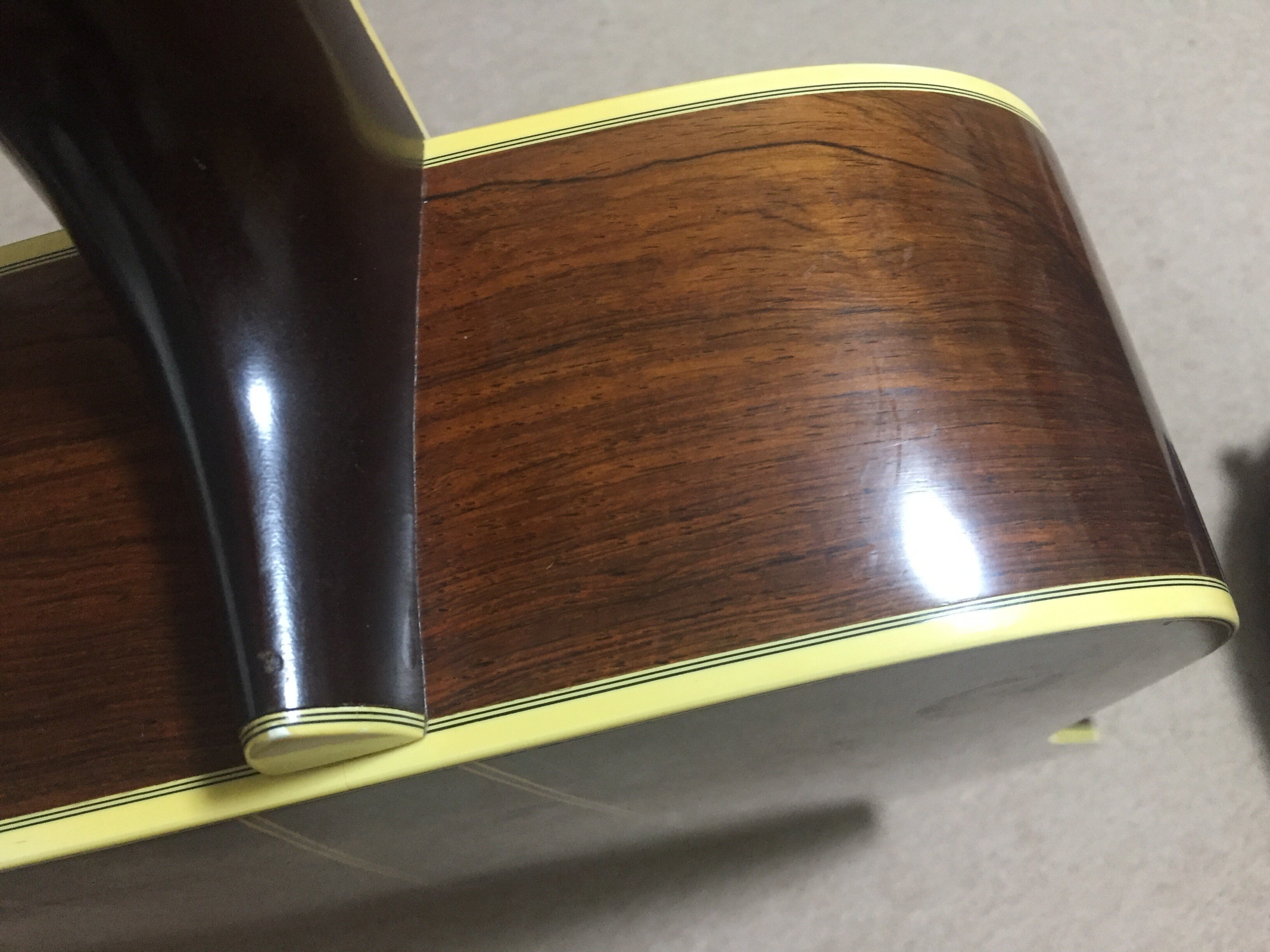 Martin D-35の話」「Martin D-28とD-35、70年代以降の価格について