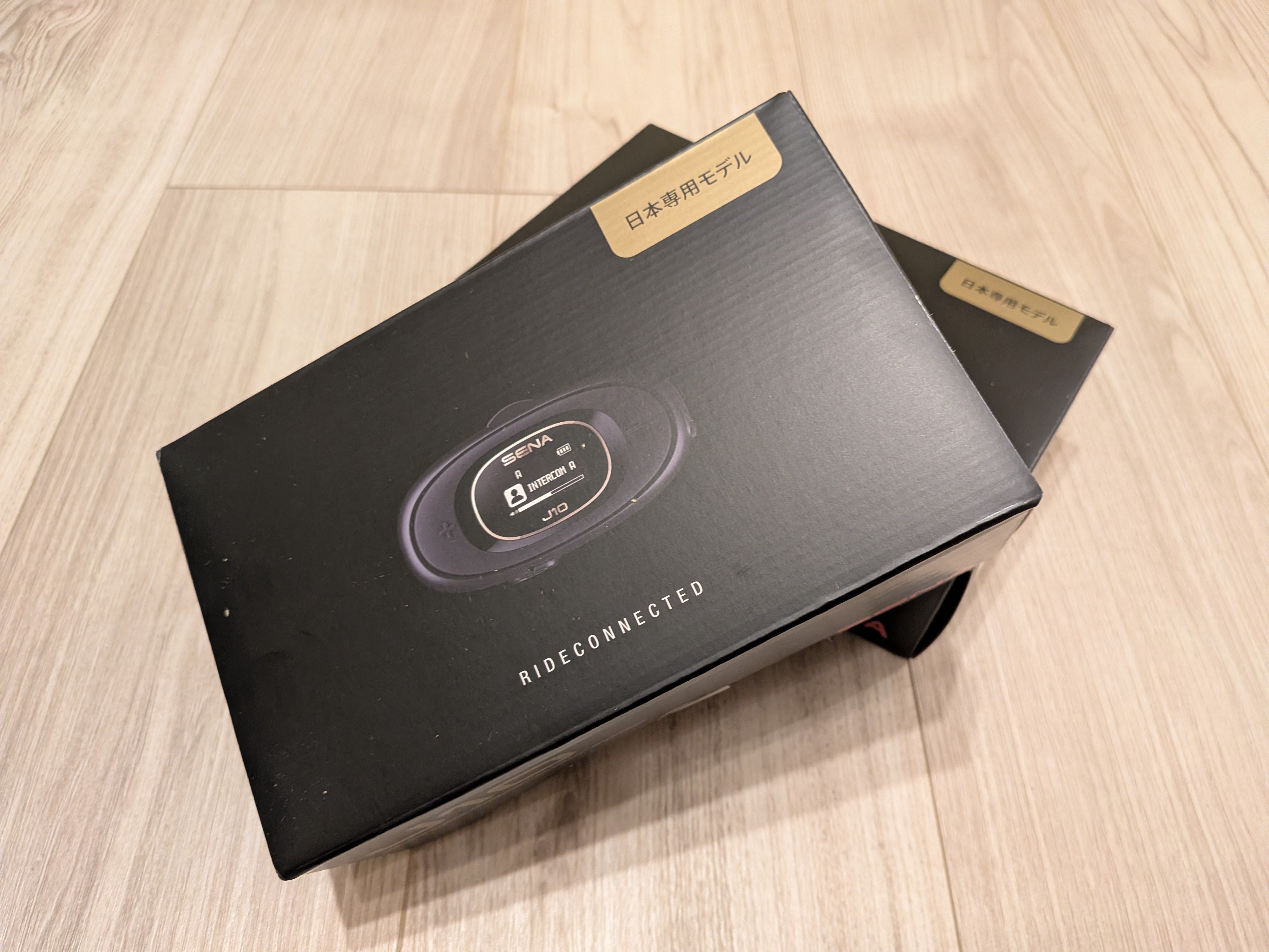 SENAのインカム“J10”を買って、SHOEIのグラムスターに取り付けた話