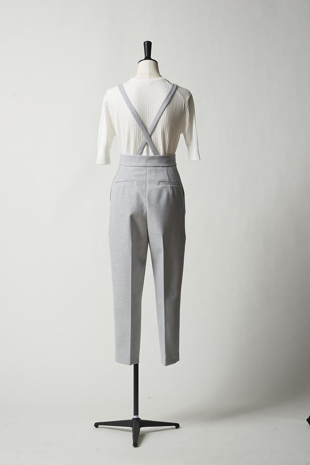 yori(ヨリ)の「サスペンダー付ハイウエストスティックパンツ【2021SP