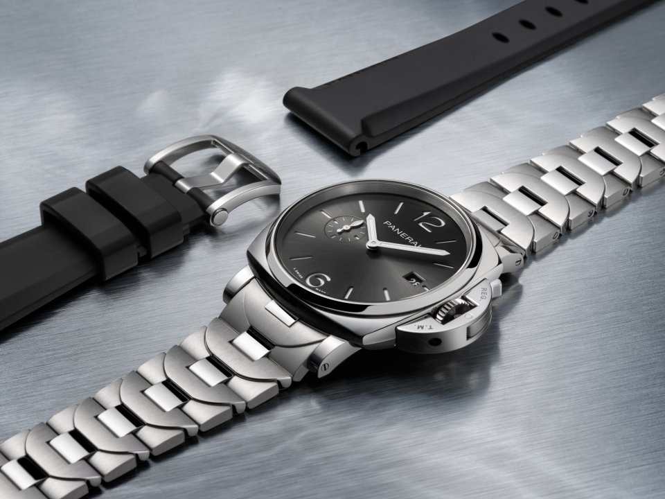パネライのメタルブレスレットがリニューアル～新デザインのメタル