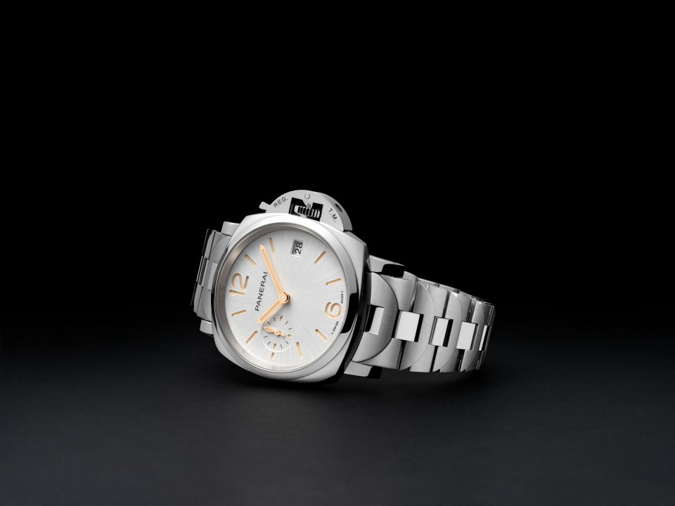 パネライのメタルブレスレットがリニューアル～新デザインのメタル