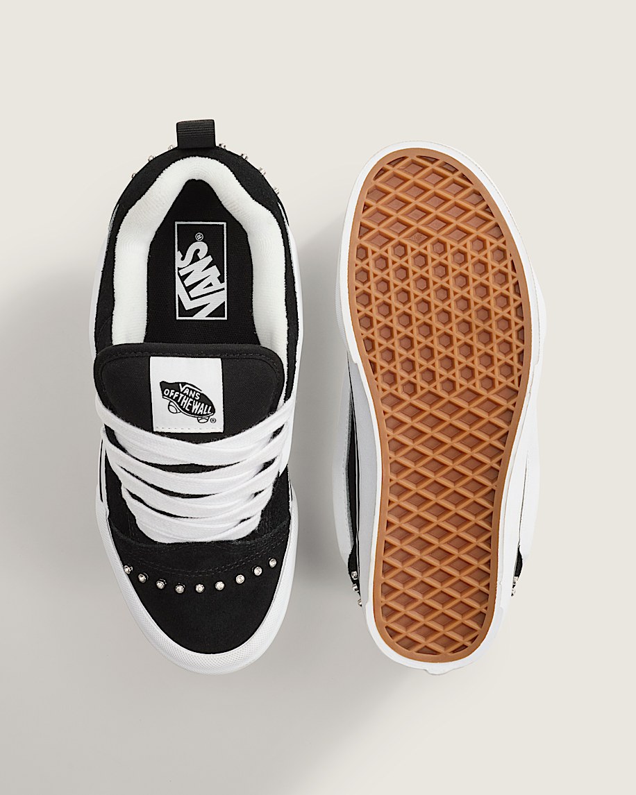 Knu Skool Shoe in Black | Vans