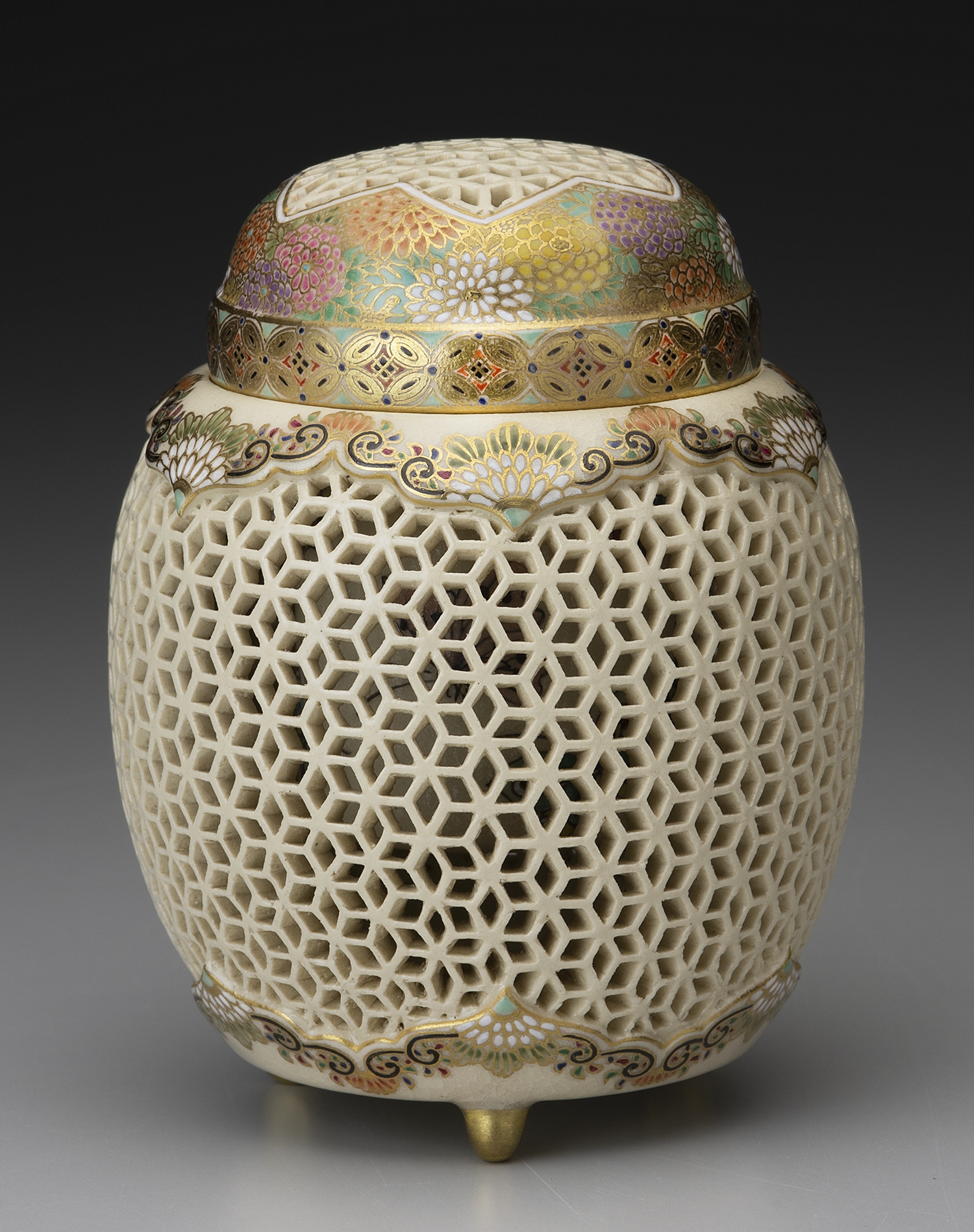 専用⭐︎ 仁楓 白薩摩 香櫨 陶芸 薩摩焼 香道具 貫入 錦襴 2重透かし