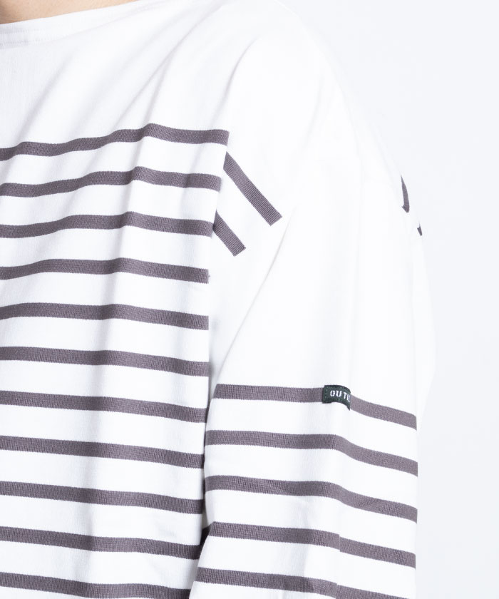 ウティのバスクシャツ、TRICOT AAST。 | オーベルジュ、ウティ、ニート