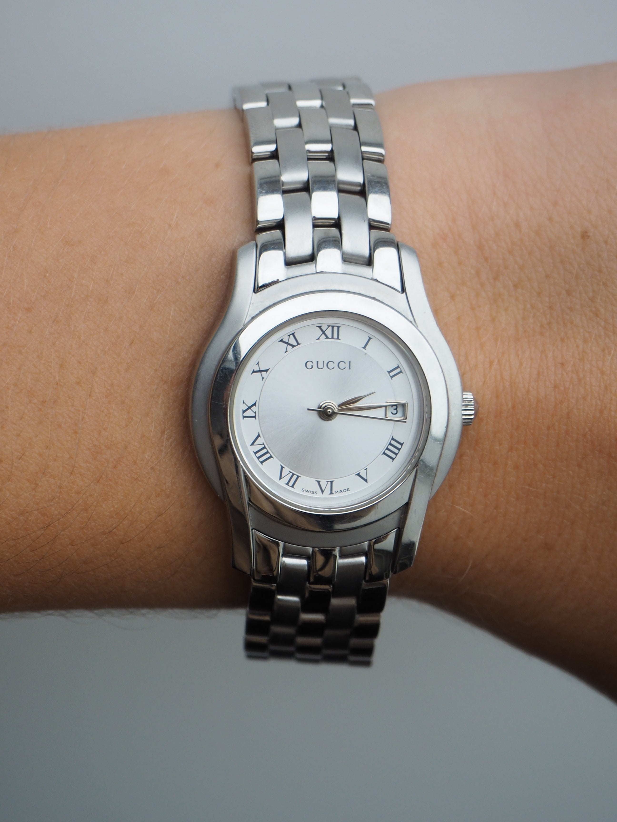 Gucci 5500L Watch Silver | Pre-Owned Luxury Timepieces – Archives