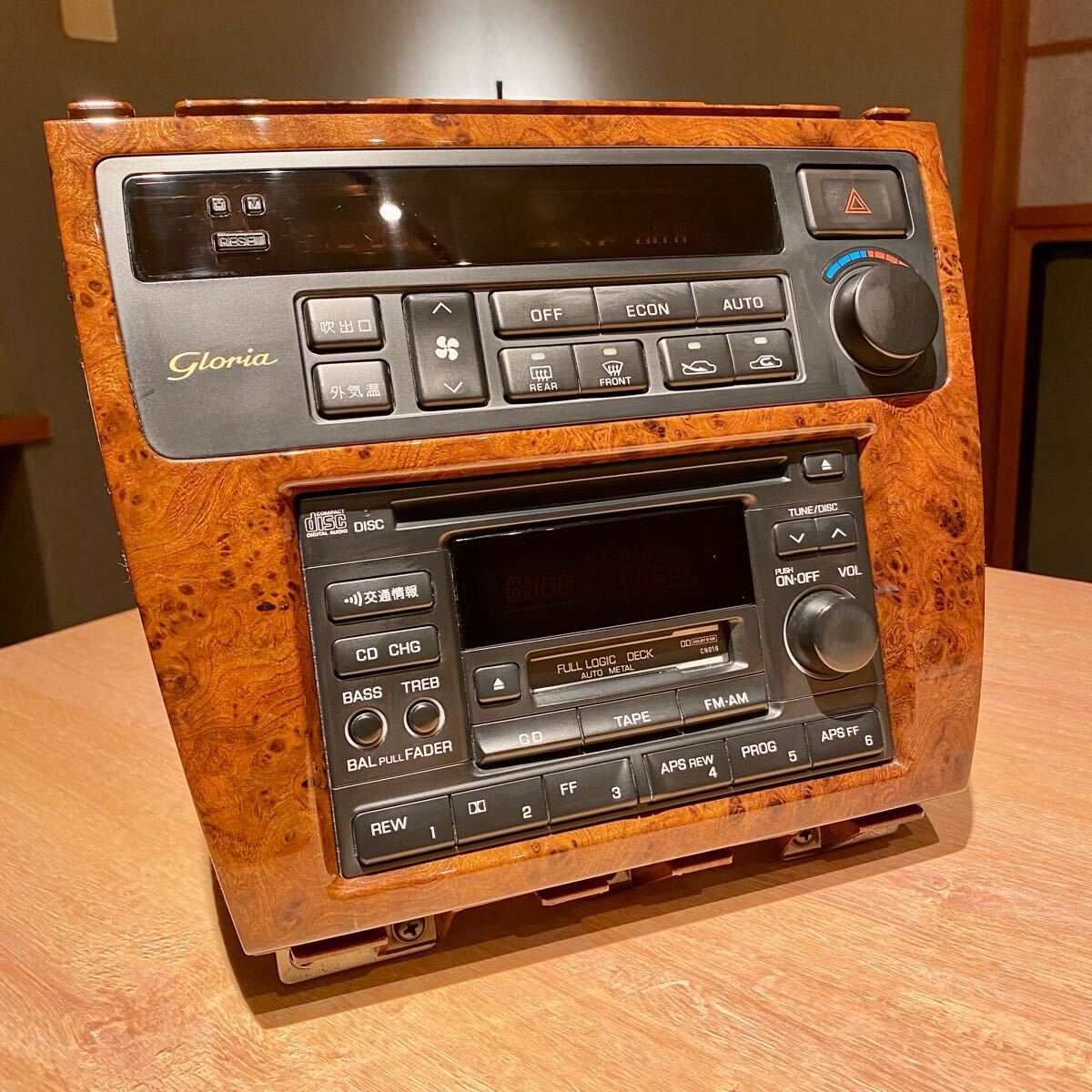 Yahoo!オークション -「y33セドリック エアコンパネル」の落札相場