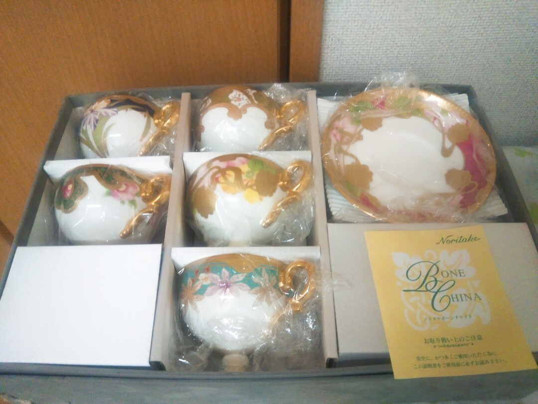 ミナペルホネンノベルティ30周年記念 enkeliプレート｜Yahoo!フリマ