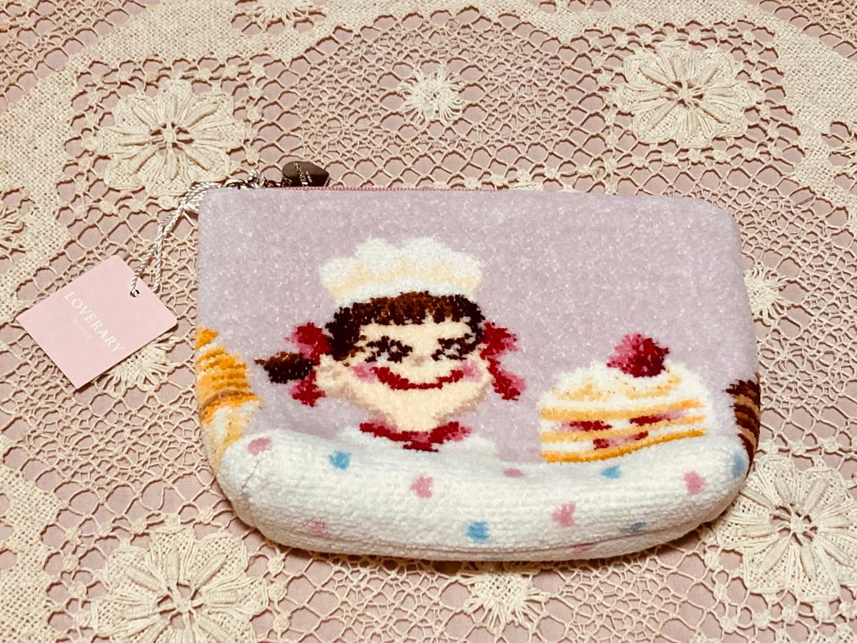 新品タグ付き フェイラー FEILER モフモフネコチャン 舟形ポーチM 猫