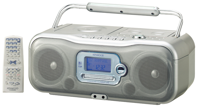 ケンウッド、世界初のMP3/WMAが再生できるMDラジカセ