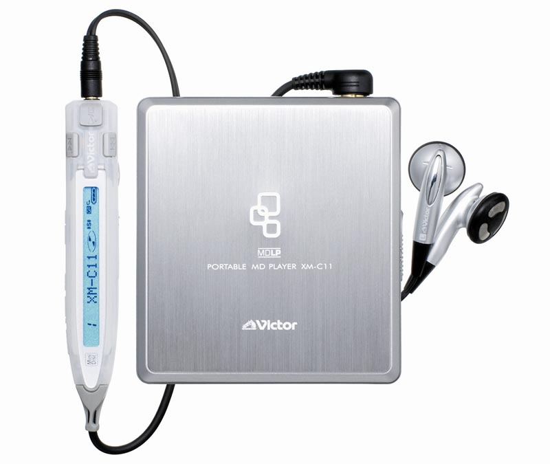 ビクター、デジタルアンプ搭載のポータブルMDプレーヤー