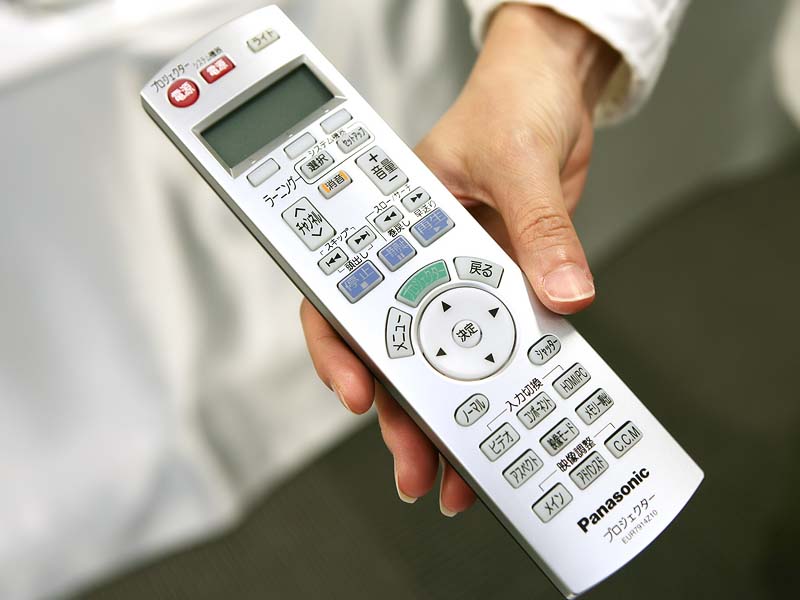 パナソニック TH-AE900プロジェクタ Boseスピーカー、コード付き