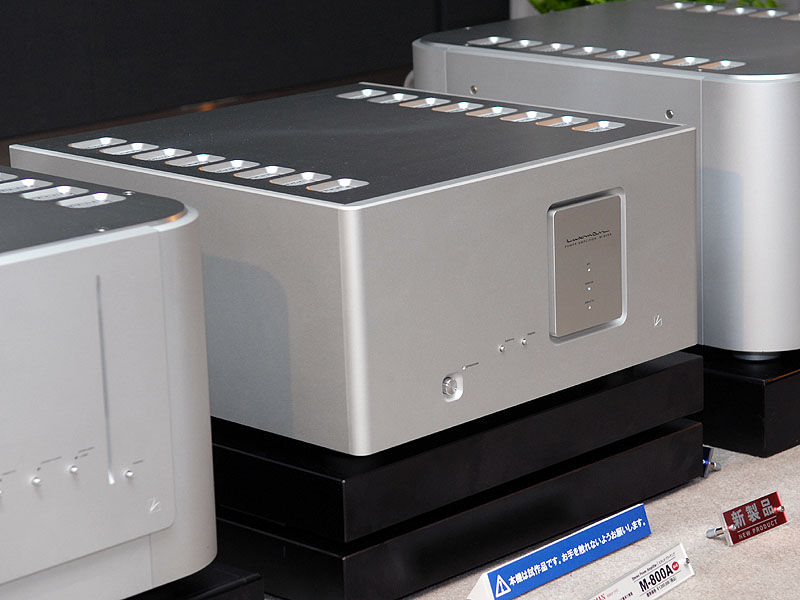 ラックスマン、105万円のA級ステレオパワーアンプ