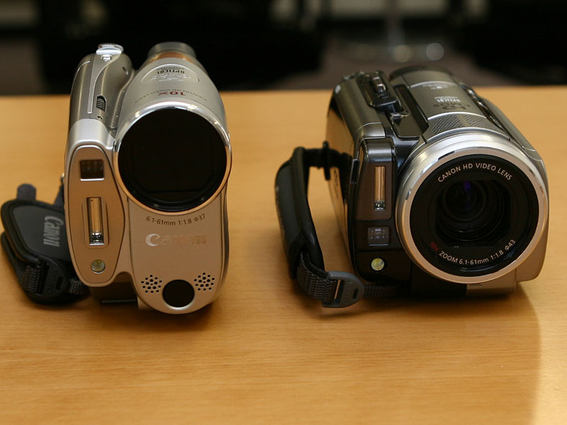 キヤノン、40GB HDD搭載のAVCHDカム「iVIS HG10」