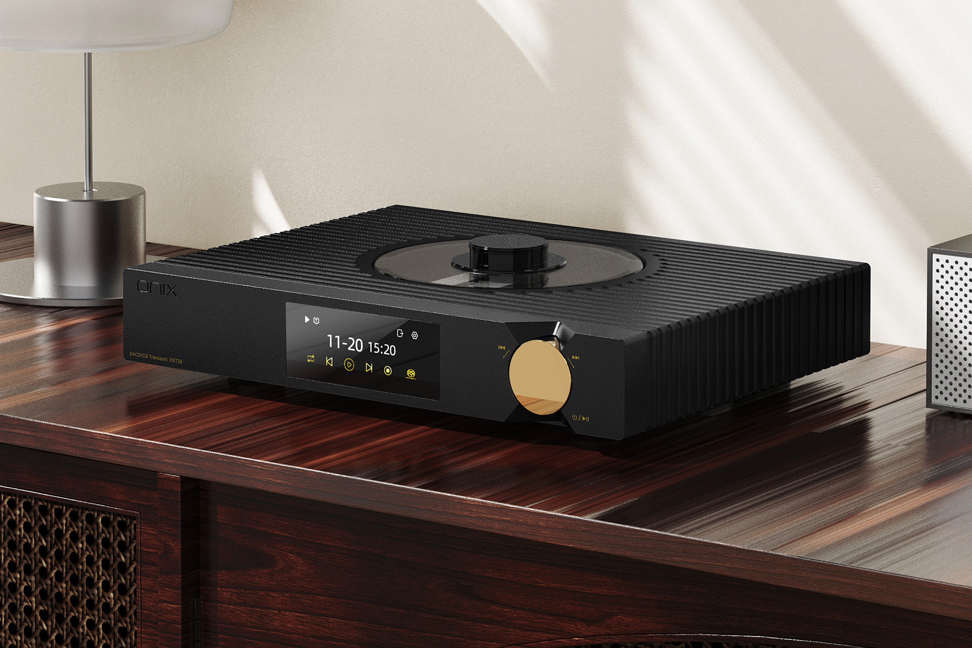 ONIX、DSD64ネイティブ出力もできるSACD/CDトランスポーター「Zenith