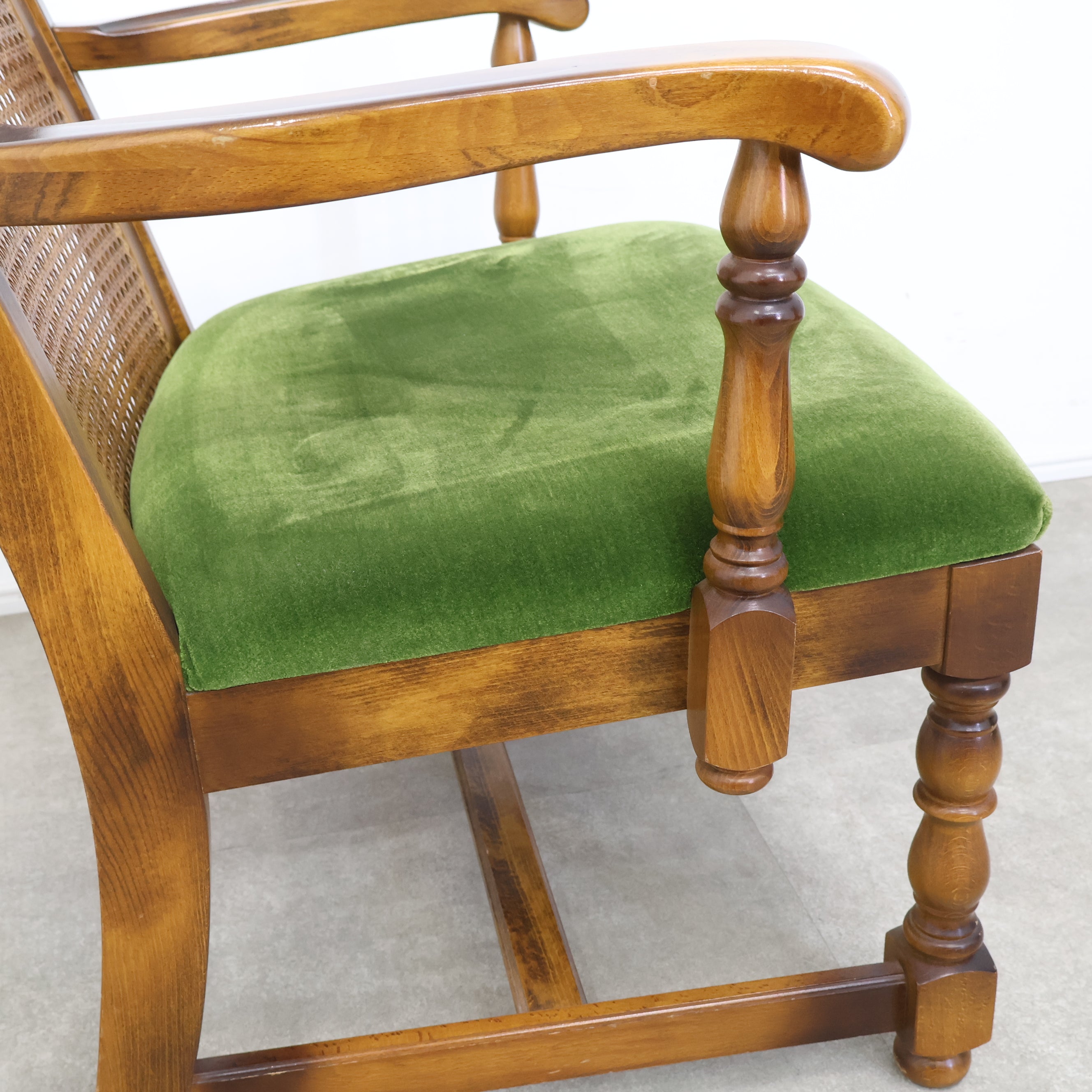 オールドカリモクのアームチェア No.1 – バナルオンラインショップ