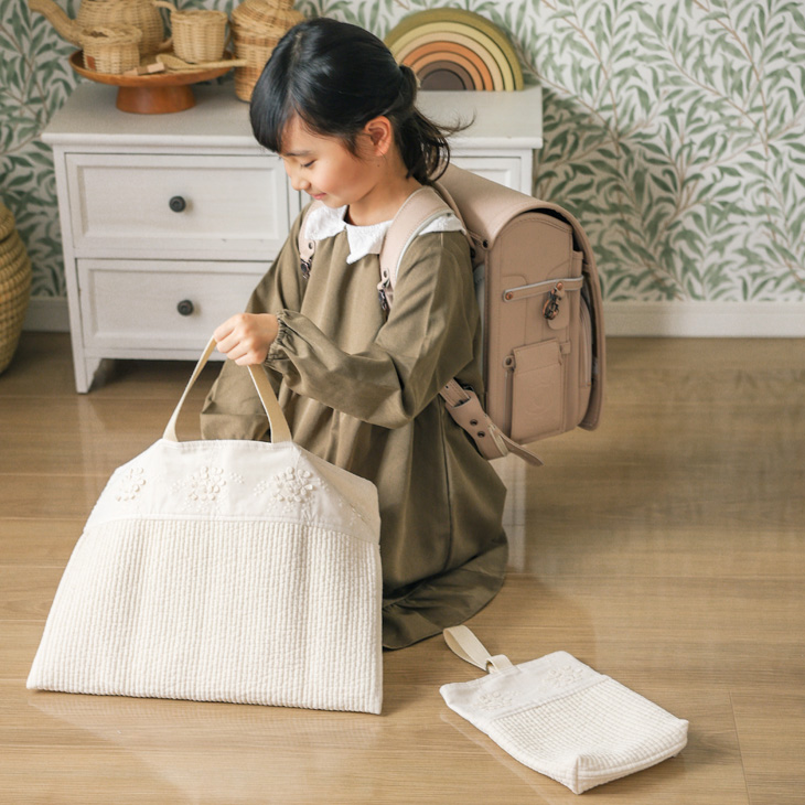 名入れ】レッスンバッグ 2color フラワーエンブロイダリー