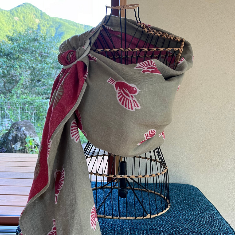 キュット ミー！823 -Simple-Suzume 赤×ベージュ（厚手） – 北極しろくま堂