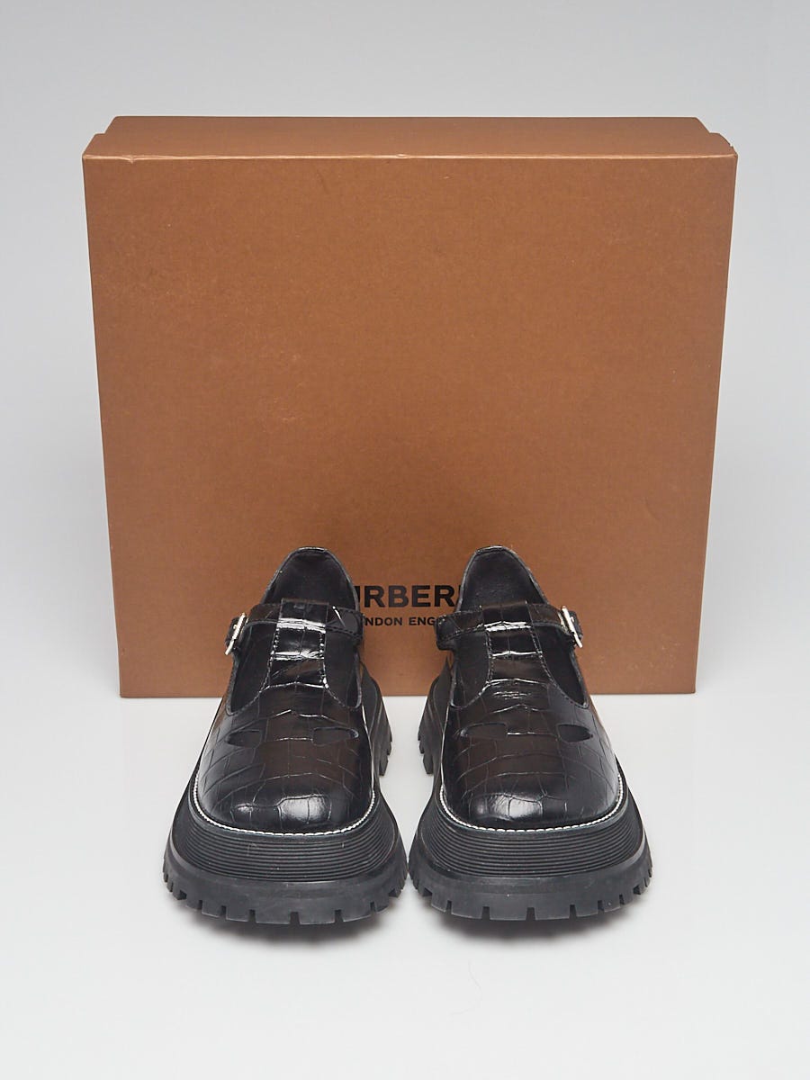 Burberry Black Croc Embossed Mary Jane Size 10.5/41 | Yoogi's Closet