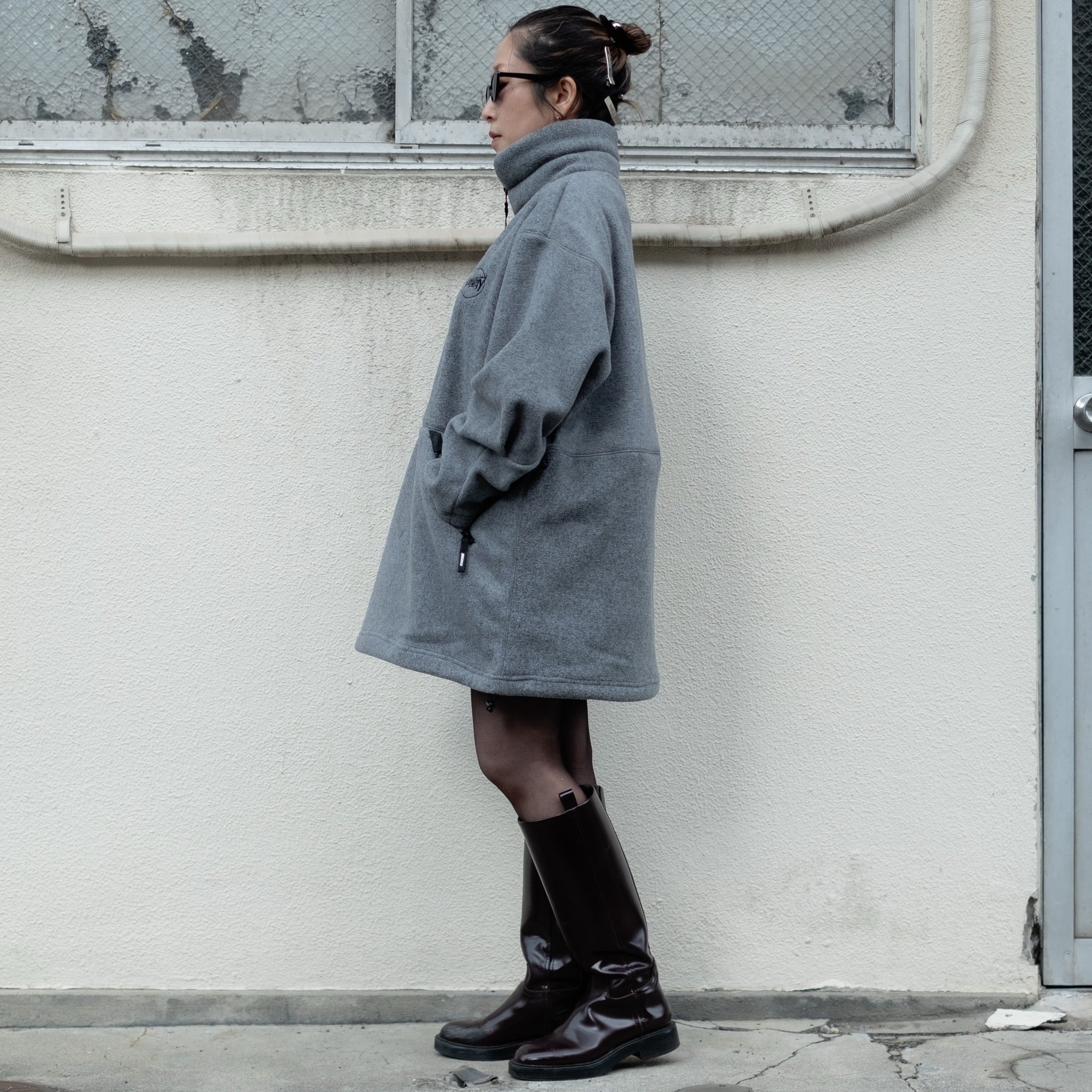 HOLIDAY】 classic fleece anorak dress | olaf